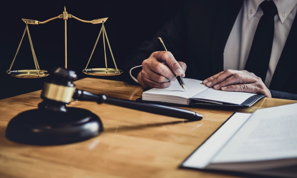 How a Federal Sector Employment Attorney Can Strengthen Your Case